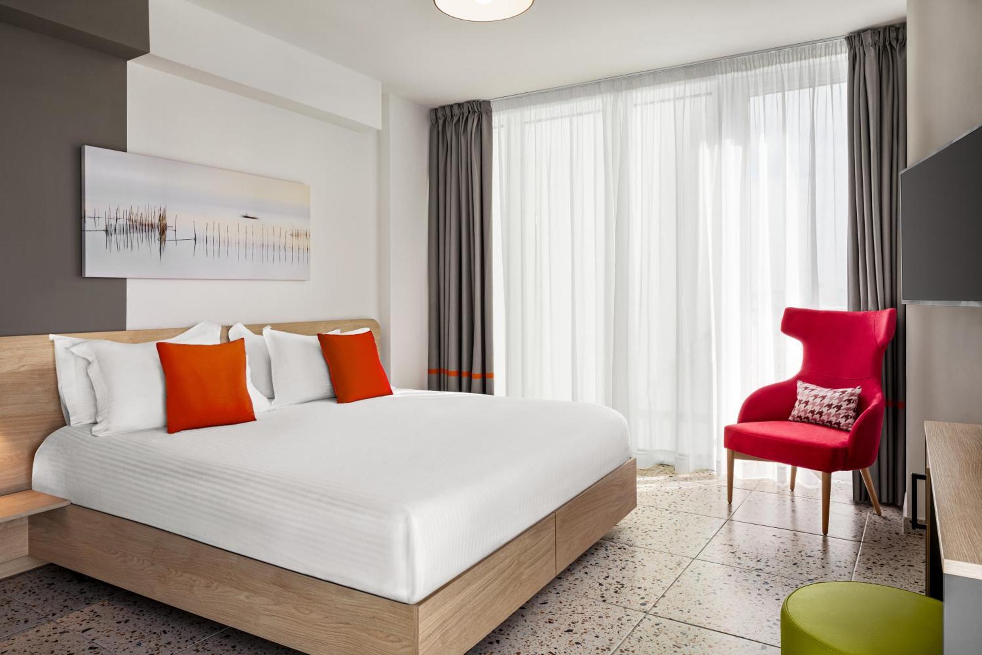 Quadro Hotel, Trademark Collection By Wyndham San Ġiljan Buitenkant foto