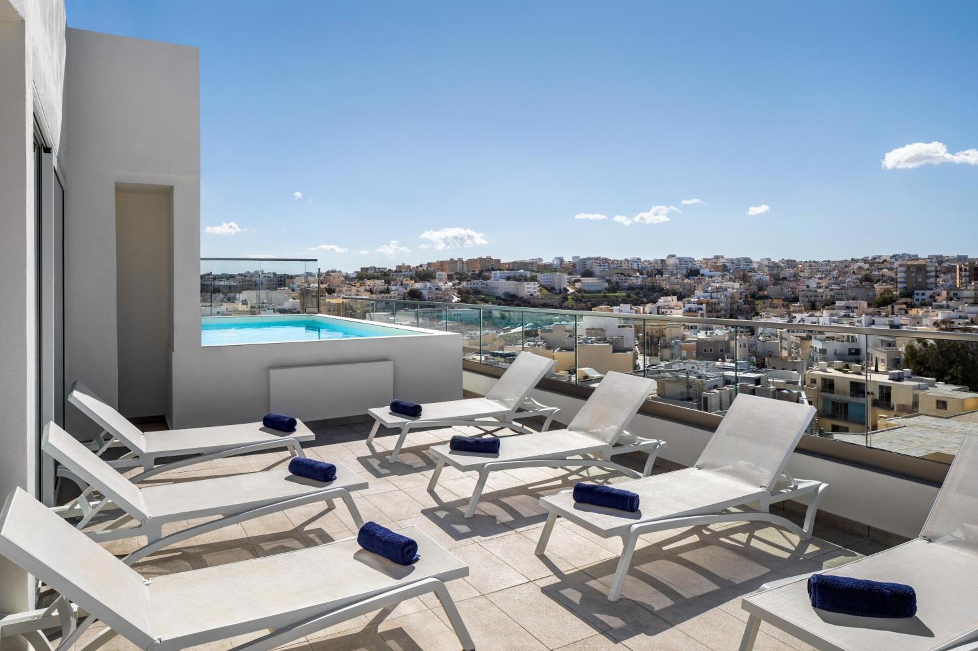 Quadro Hotel, Trademark Collection By Wyndham San Ġiljan Buitenkant foto