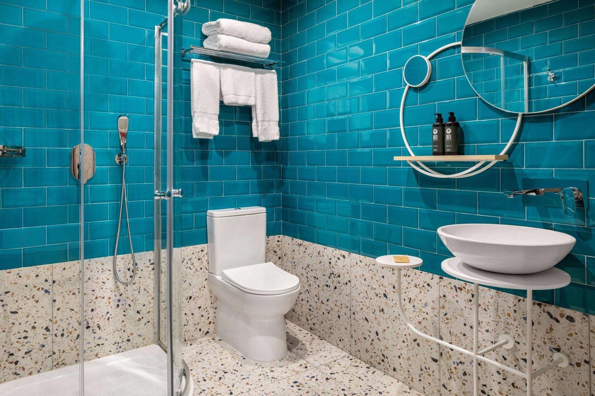 Quadro Hotel, Trademark Collection By Wyndham San Ġiljan Buitenkant foto