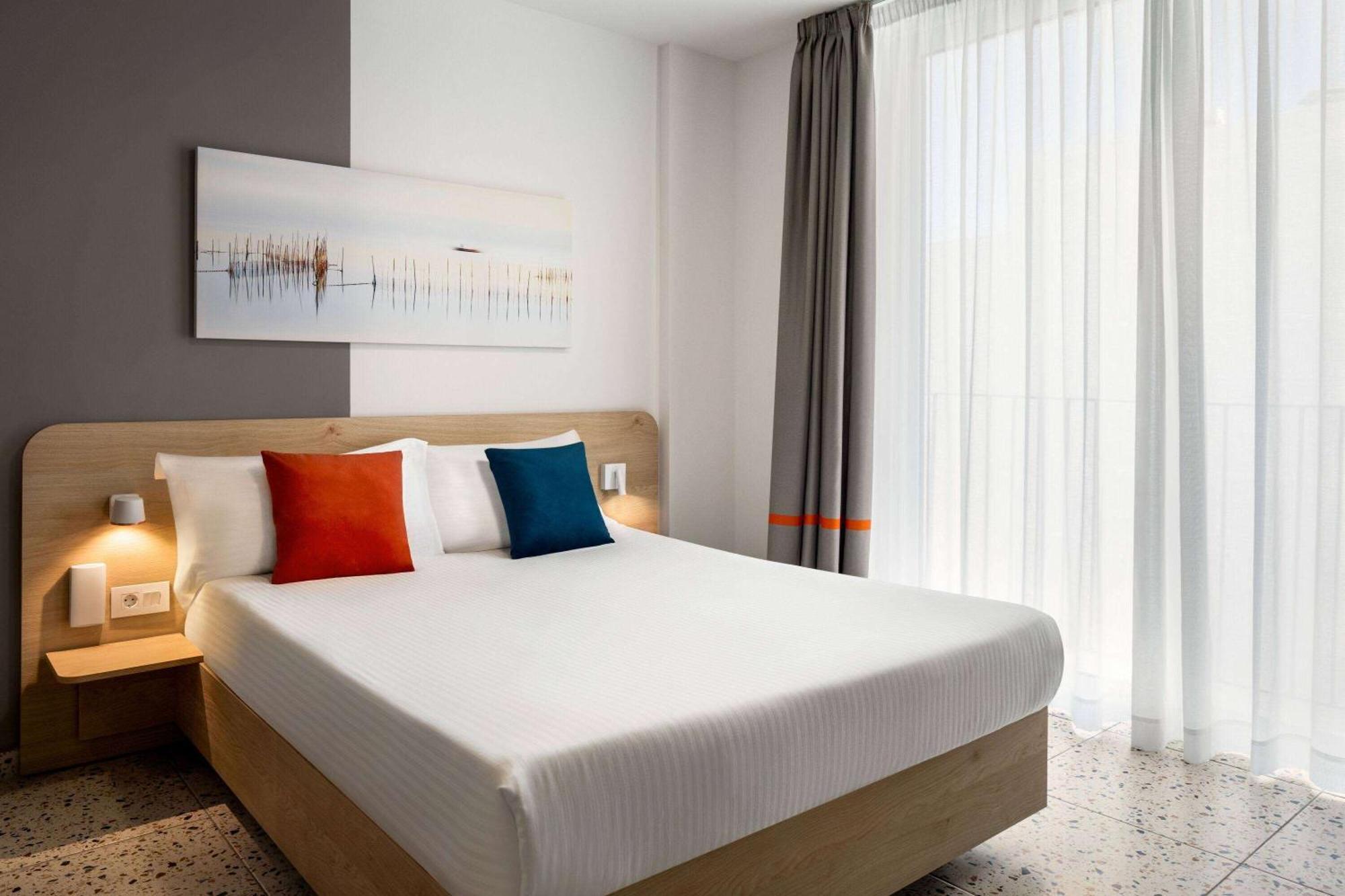 Quadro Hotel, Trademark Collection By Wyndham San Ġiljan Buitenkant foto